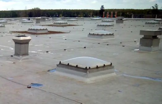 Выполнение молниезащиты зданий и сооружений